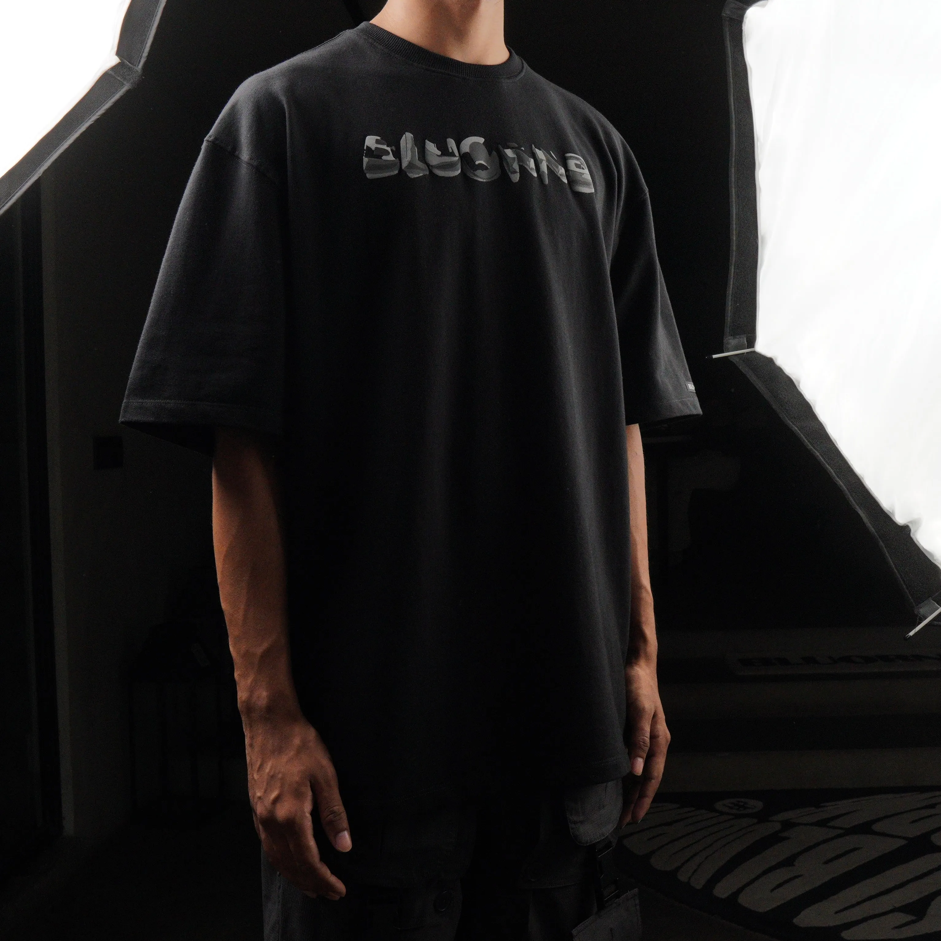 BLACK SNAKE T-SHIRT