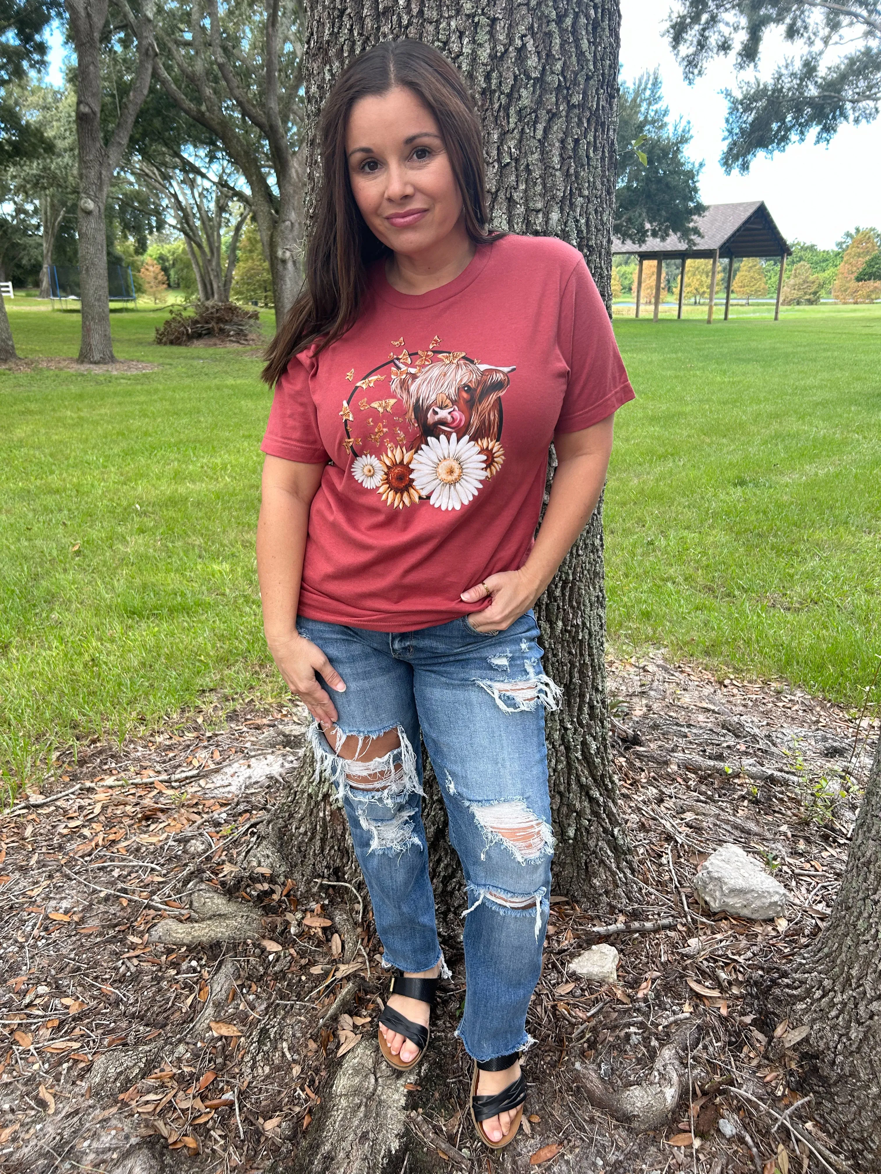 Daisy Cow Graphic T-shirt