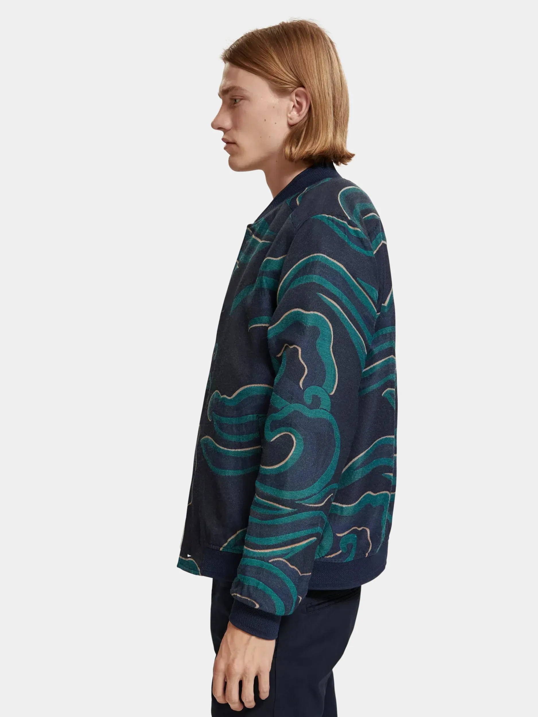 Lightweight bomber jacket