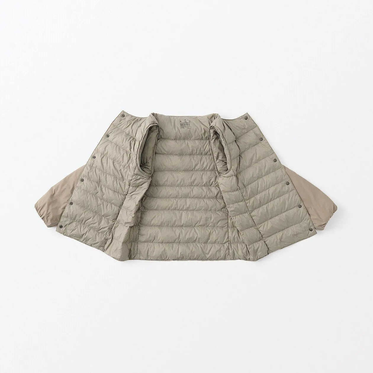 Lightweight Collarless Down jacket