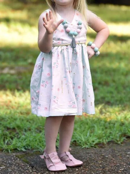 Stylish Little Girl Sleeveless Summer Flower Dress